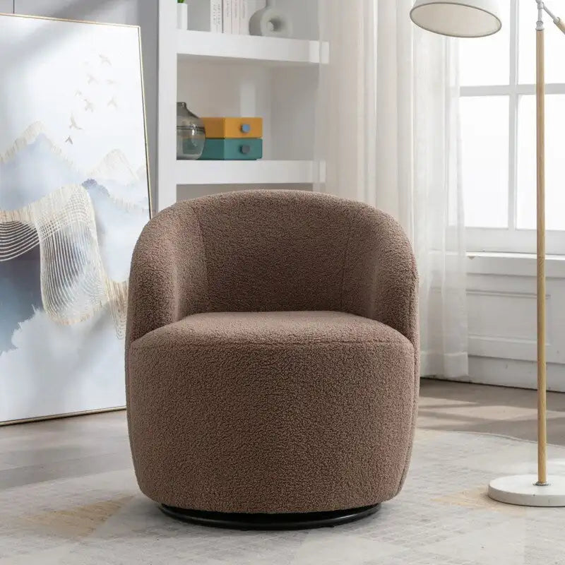 Drehbarer Akzentsessel im Schalendesign aus Teddy-Stoff mit pulverbeschichtetem Metallring