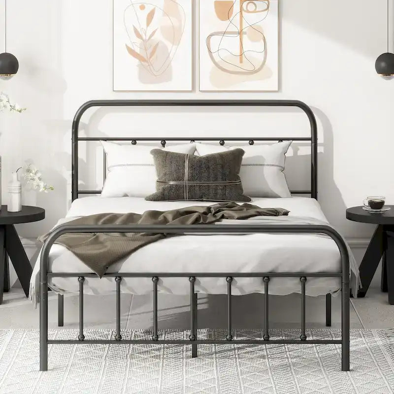 Metallbettgestell mit Kopf- und Fußteil, stabile Lattenrostauflage/Stauraum unter dem Bett, Vintage-Stil