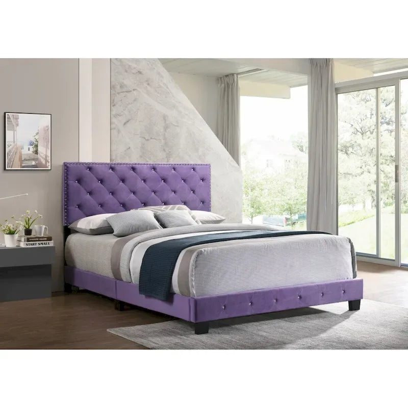 Polsterbett mit Plattform, aus violettem Samt und mit Nagelkopfbesatz, Queen-Size